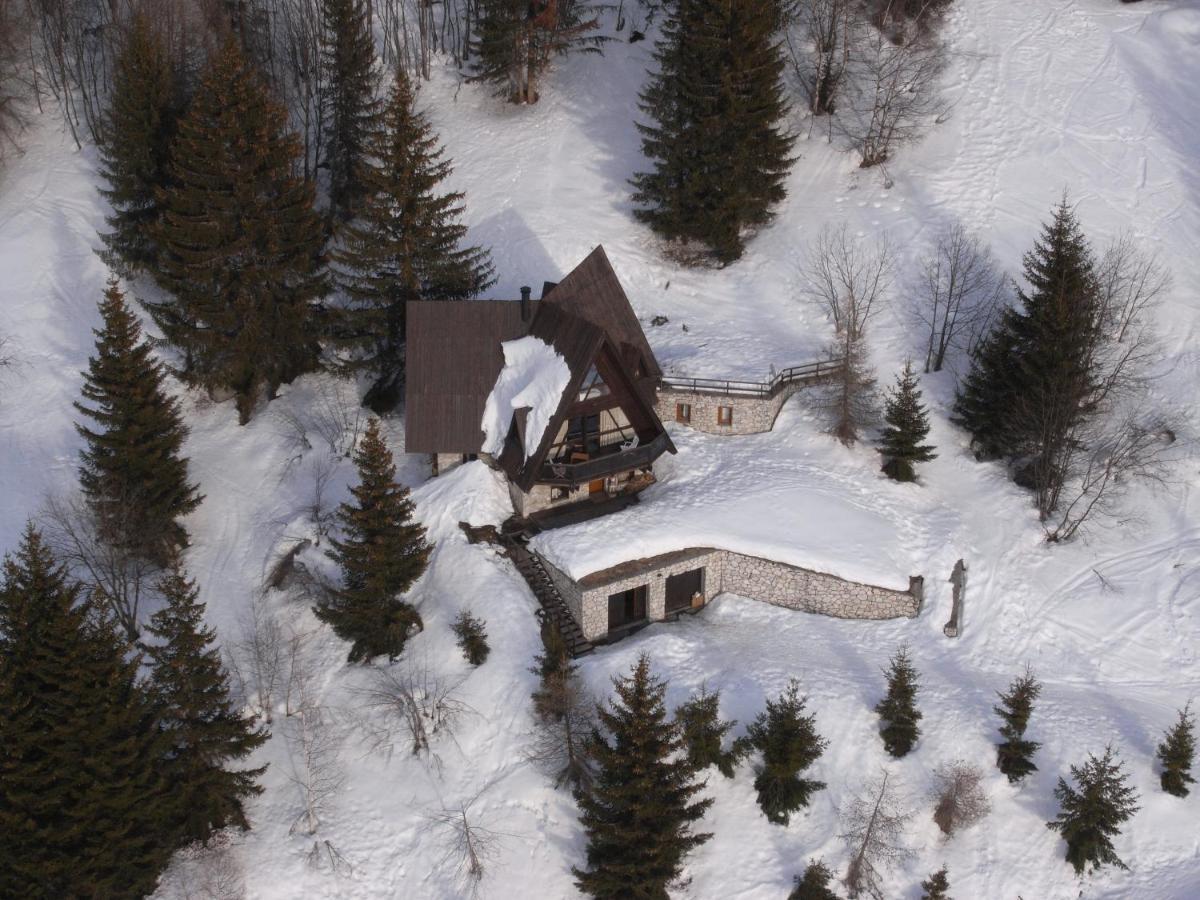 Le Chalet Pointu De Capucine Villa Bourg-Saint-Maurice Exterior photo