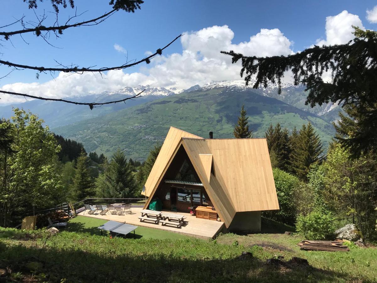 Le Chalet Pointu De Capucine Villa Bourg-Saint-Maurice Exterior photo